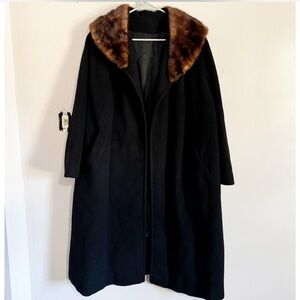 Vintage Bond’s Fifth Avenue 100% Cashmere Fur Trim Coat Size Large